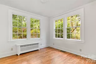 30 Cedarcliff Rd, Asheville, NC 28803 - Photo 15