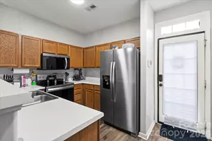 311 Alabarda Ln, Charlotte, NC 28273 - Photo 5