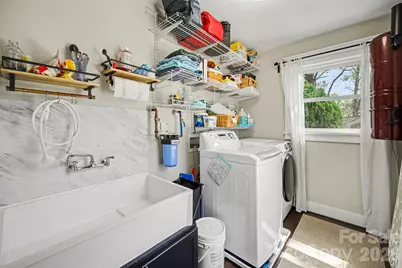 4629 Halstead Drive, Charlotte, NC 28209 - Photo 19