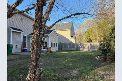 12700 Oldehurst Place, Charlotte, NC 28262 - Photo 23