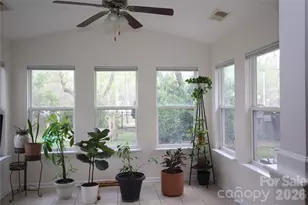 12700 Oldehurst Pl, Charlotte, NC 28262 - Photo 13