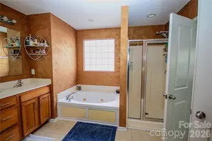12700 Oldehurst Pl, Charlotte, NC 28262 - Photo 23