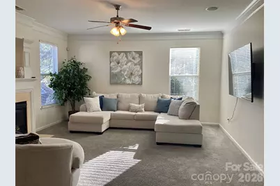 12700 Oldehurst Place, Charlotte, NC 28262 - Photo 11