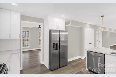 11412 Celandine Court, Charlotte, NC 28213 - Photo 7