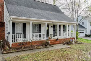 8908 Golf Ridge Dr, Charlotte, NC 28277 - Photo 3