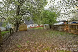 8908 Golf Ridge Dr, Charlotte, NC 28277 - Photo 9