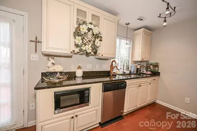 8908 Golf Ridge Drive, Charlotte, NC 28277 - Photo 21