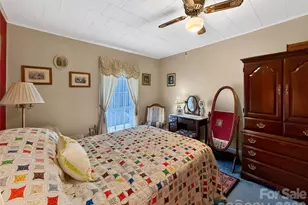 192 W Court St, Rutherfordton, NC 28139 - Photo 17