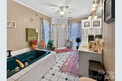 192 W Court Street, Rutherfordton, NC 28139 - Photo 27