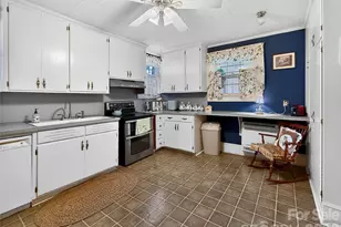 192 W Court St, Rutherfordton, NC 28139 - Photo 29