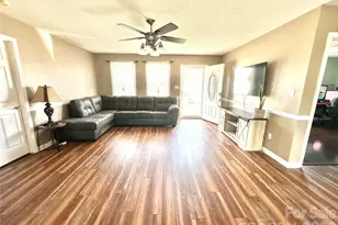 238 Dogwood Acres Ln, Taylorsville, NC 28681 - Photo 3