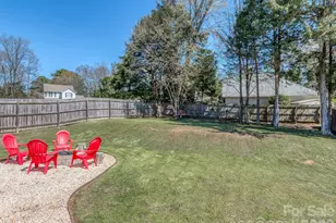 1512 Hollythorne Dr, Rock Hill, SC 29732 - Photo 21