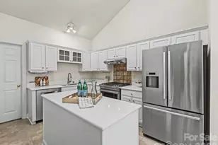 306 Ashby Dr, Davidson, NC 28036 - Photo 13