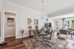 10400 Superb Ln, Charlotte, NC 28215 - Photo 13