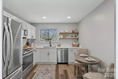 3021 Heathstead Place #B, Charlotte, NC 28210 - Photo 1