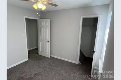 5637 Hedgecrest Place, Charlotte, NC 28269 - Photo 25