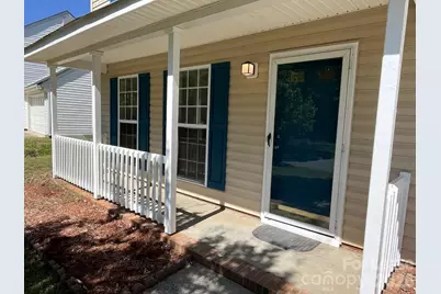 5637 Hedgecrest Place, Charlotte, NC 28269 - Photo 3