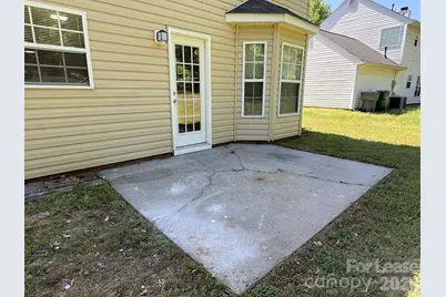 5637 Hedgecrest Place, Charlotte, NC 28269 - Photo 31