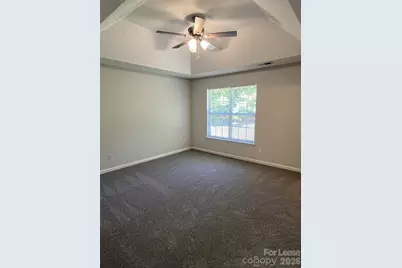 5637 Hedgecrest Place, Charlotte, NC 28269 - Photo 17