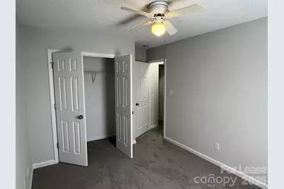 5637 Hedgecrest Place, Charlotte, NC 28269 - Photo 23