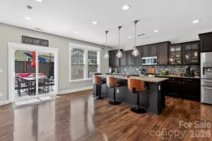 10012 Michael Crossing Dr, Charlotte, NC 28213 - Photo 11