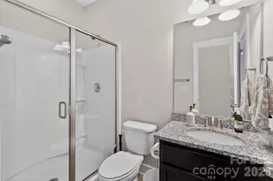 10012 Michael Crossing Dr, Charlotte, NC 28213 - Photo 17