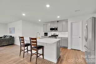 1212 Roundhill Ct, Monroe, NC 28110 - Photo 3