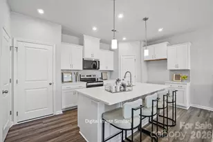 735 Flatiron Dr, Rock Hill, SC 29730 - Photo 5