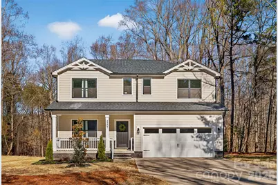 4203 Eagle Chase Drive, Charlotte, NC 28216 - Photo 1