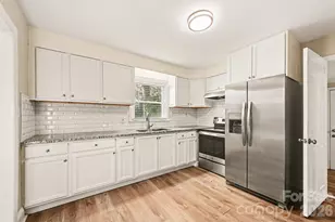 4726 Holbrook Dr, Charlotte, NC 28212 - Photo 5