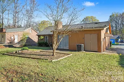 5212 Barrington Drive, Charlotte, NC 28215 - Photo 13