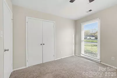 5212 Barrington Drive, Charlotte, NC 28215 - Photo 9