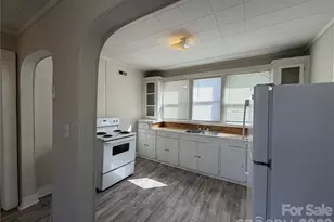 208 S 3rd St, Albemarle, NC 28001 - Photo 13