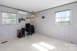 181 Leisure Ridge Dr, Mars Hill, NC 28754 - Photo 11