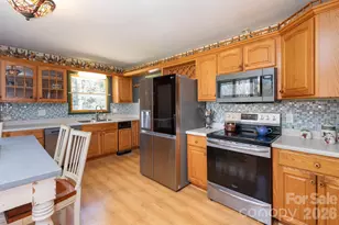 181 Leisure Ridge Dr, Mars Hill, NC 28754 - Photo 5