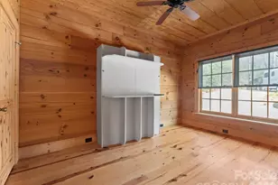 935 Big Branch Rd, Brevard, NC 28712 - Photo 33