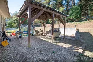 324 Golf Course Rd, Morganton, NC 28655 - Photo 19