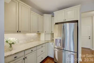 13017 Avila Court, Charlotte, NC 28278 - Photo 15