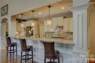 13017 Avila Ct, Charlotte, NC 28278 - Photo 15