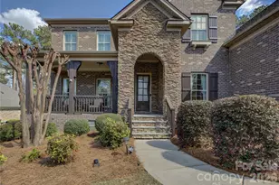 13017 Avila Ct, Charlotte, NC 28278 - Photo 3