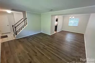 9524 Robert Burns Ct, Charlotte, NC 28213 - Photo 3