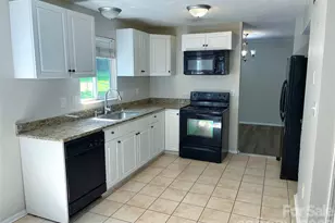 9524 & 9525 Robert Burns Ct, Charlotte, NC 28213 - Photo 7