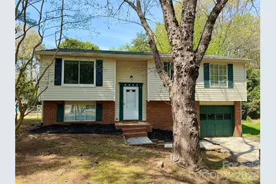 9524 & 9525 Robert Burns Court, Charlotte, NC 28213 - Photo 15