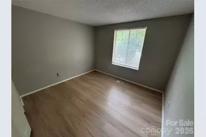 9524 & 9525 Robert Burns Court, Charlotte, NC 28213 - Photo 19