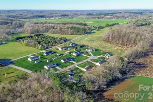 112 Chimney Ridge Ln, Statesville, NC 28625 - Photo 7