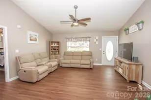 112 Chimney Ridge Ln, Statesville, NC 28625 - Photo 9