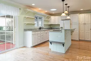 113 5th St, Black Mountain, NC 28711 - Photo 15