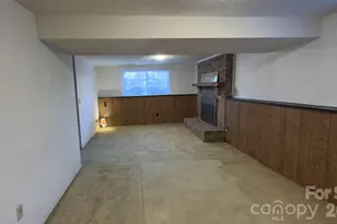 1018 Farmfield Ln, Charlotte, NC 28213 - Photo 19