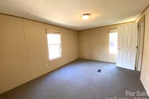 16 Molly Ln, Candler, NC 28715 - Photo 7