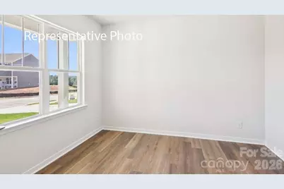 600 17th Avenue Drive NE, Hickory, NC 28601 - Photo 11